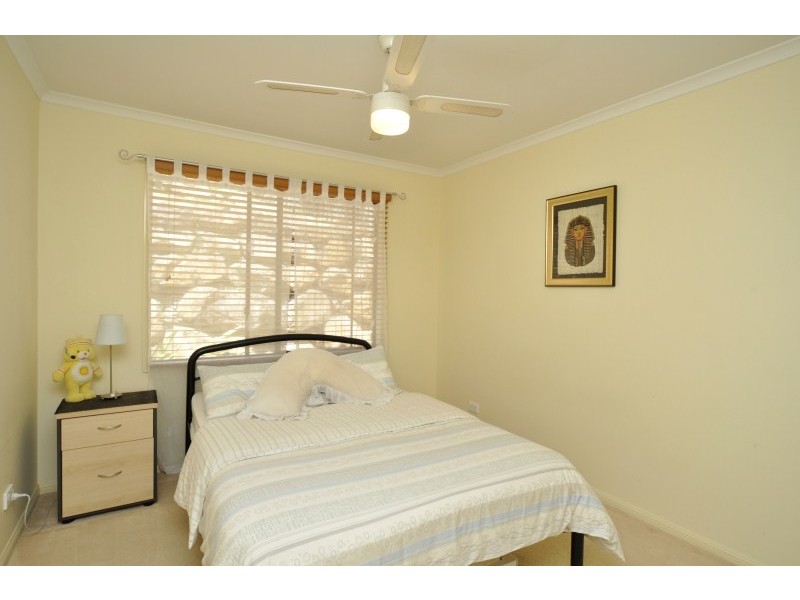 21 Rarotonga Rise, Pacific Pines QLD 4211
