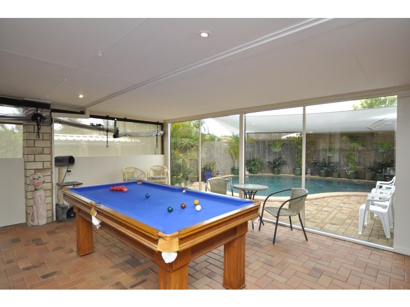 8 Duice Court, Oxenford QLD 4210