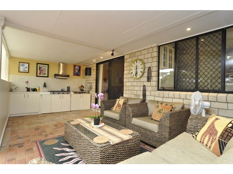 8 Duice Court, Oxenford QLD 4210