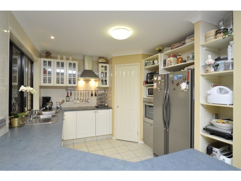 8 Duice Court, Oxenford QLD 4210