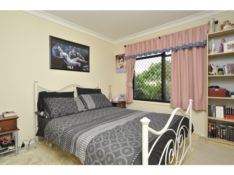 8 Duice Court, Oxenford QLD 4210