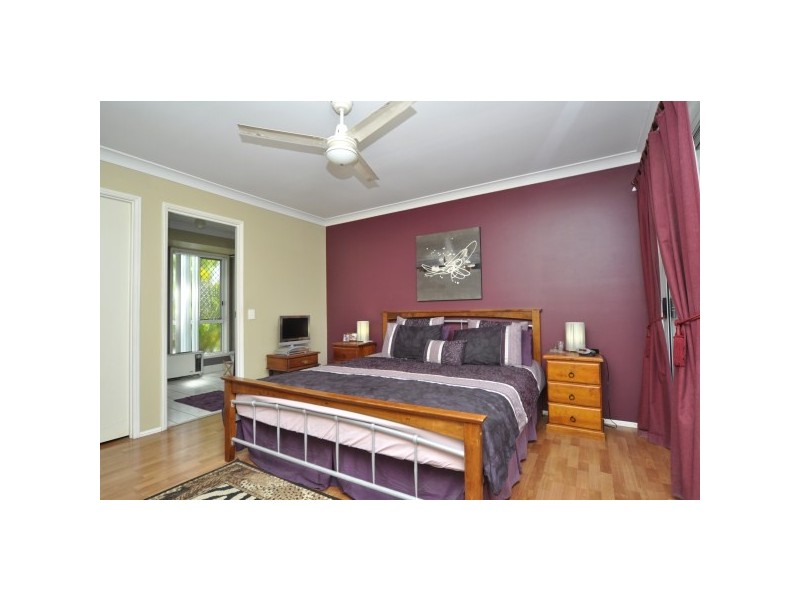 23 Crestridge Crescent, Oxenford QLD 4210