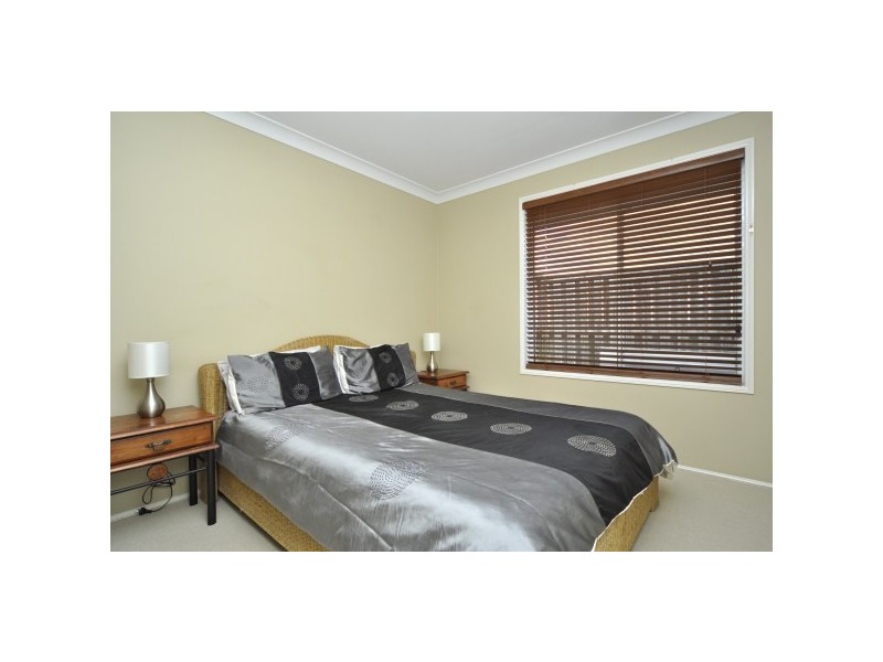 23 Crestridge Crescent, Oxenford QLD 4210