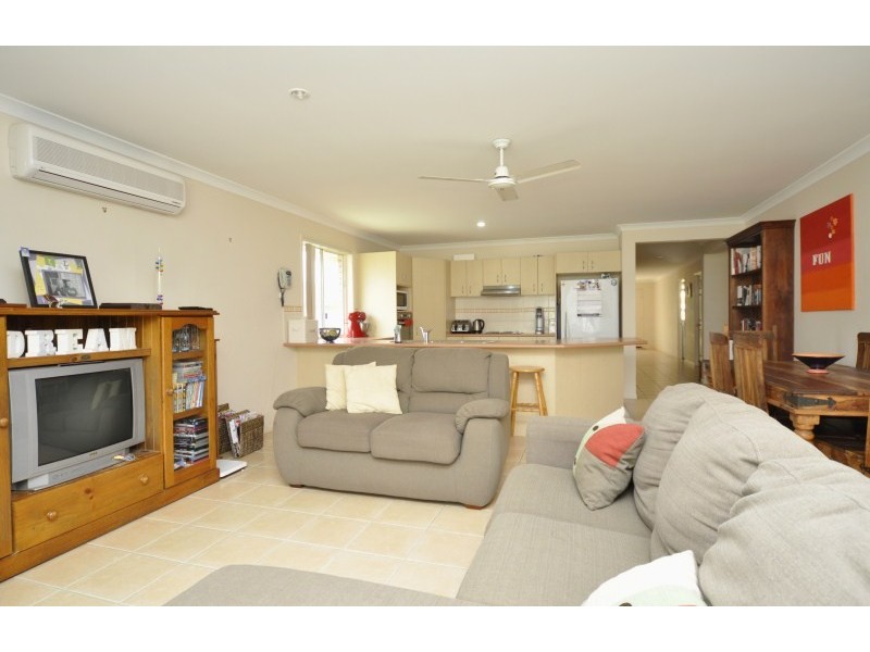 16 Witheren Circuit, Pacific Pines QLD 4211