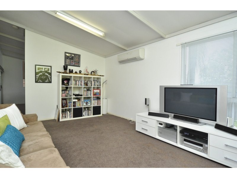 1 Finley Court, Helensvale QLD 4212