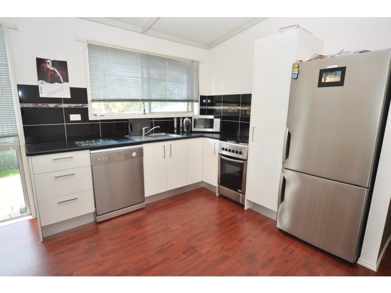 1 Finley Court, Helensvale QLD 4212