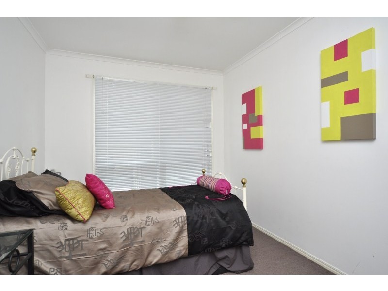 1 Finley Court, Helensvale QLD 4212