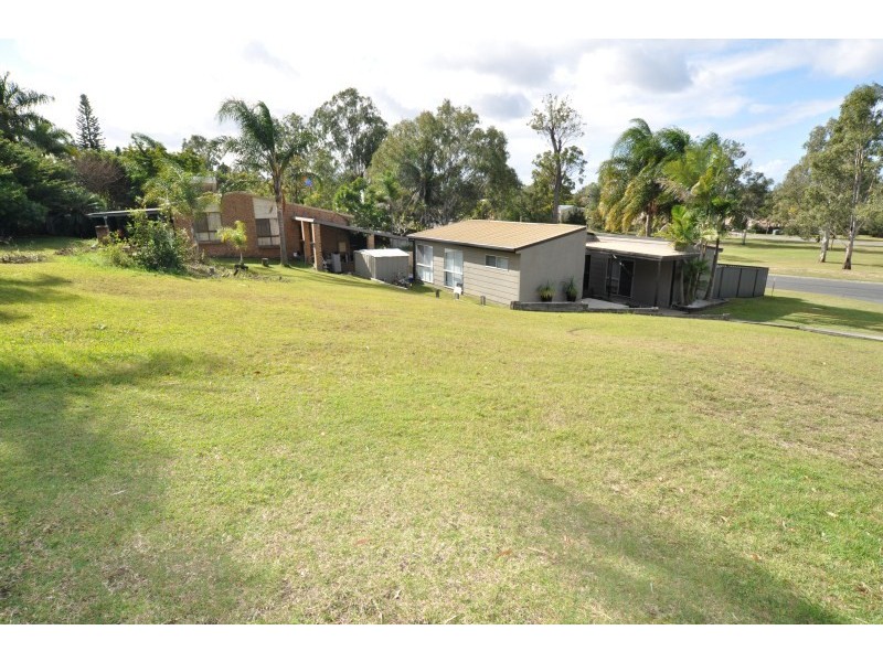 1 Finley Court, Helensvale QLD 4212