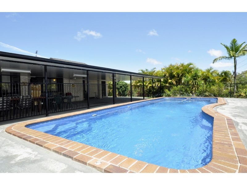 32 Galapagos Way, Pacific Pines QLD 4211