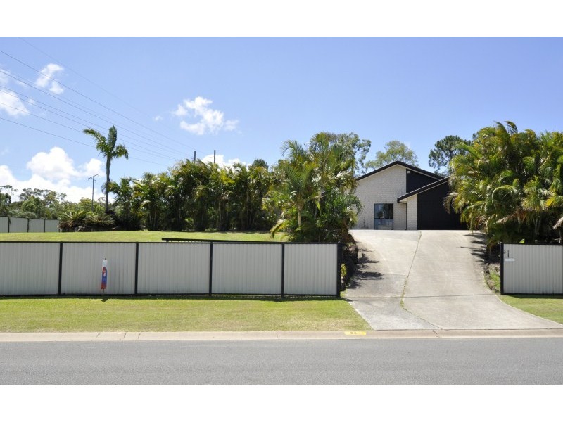 32 Galapagos Way, Pacific Pines QLD 4211