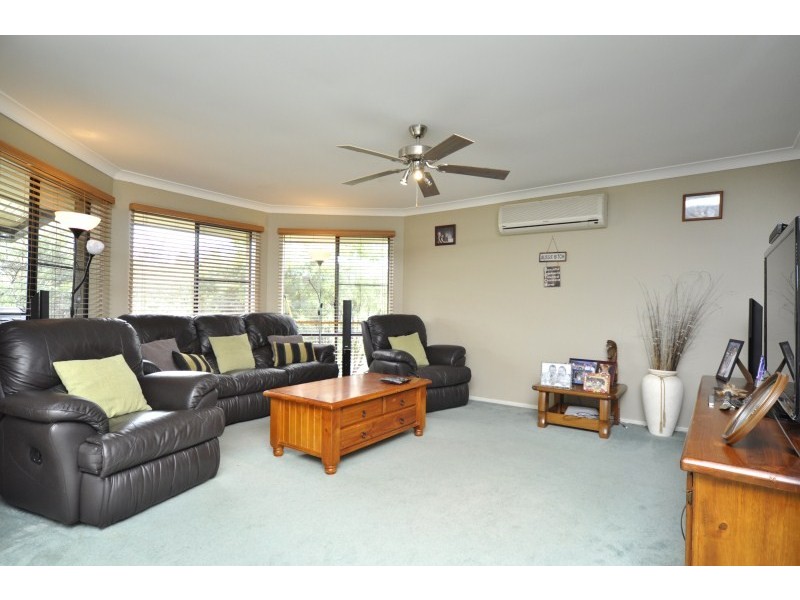 16 Duice Court, Oxenford QLD 4210