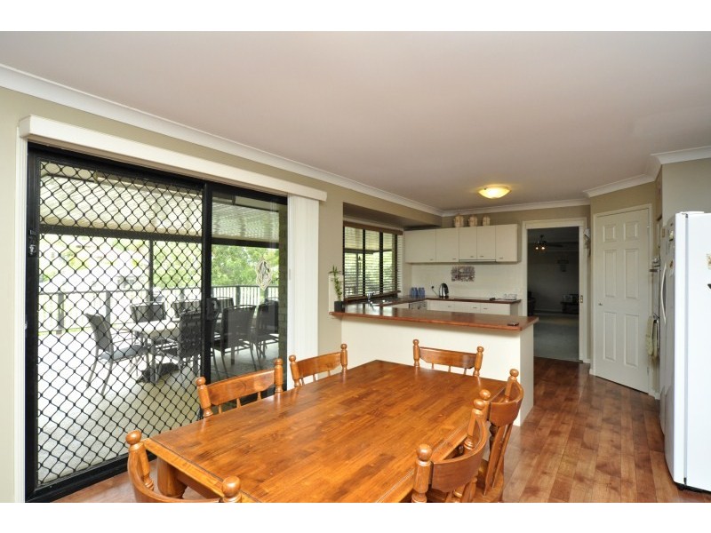 16 Duice Court, Oxenford QLD 4210