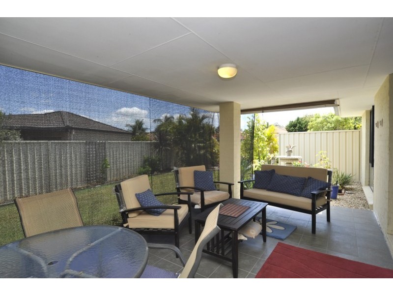293 Napper Road, Arundel QLD 4214