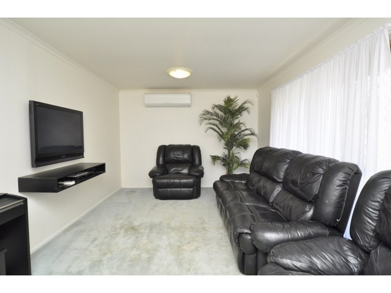 101 Universal Street, Oxenford QLD 4210