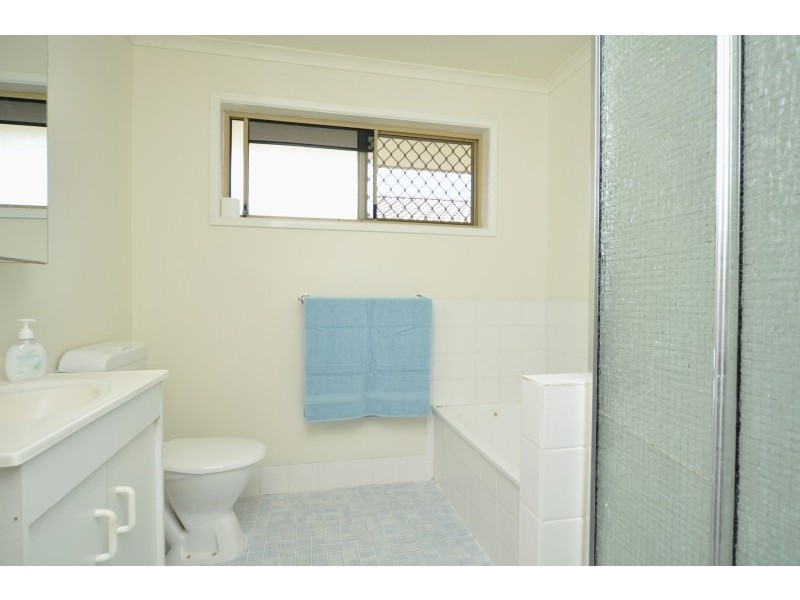101 Universal Street, Oxenford QLD 4210