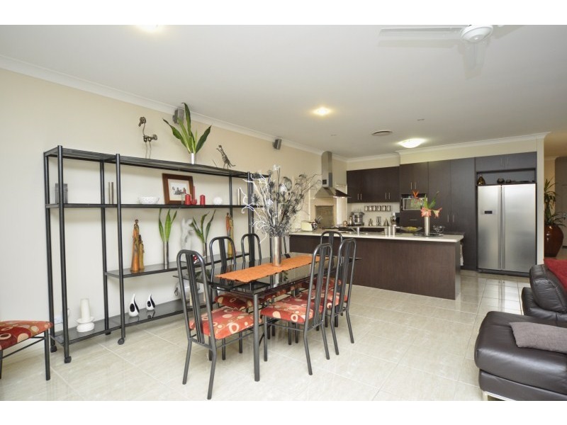 18 Irvine Street, Pacific Pines QLD 4211