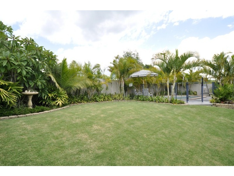 18 Irvine Street, Pacific Pines QLD 4211