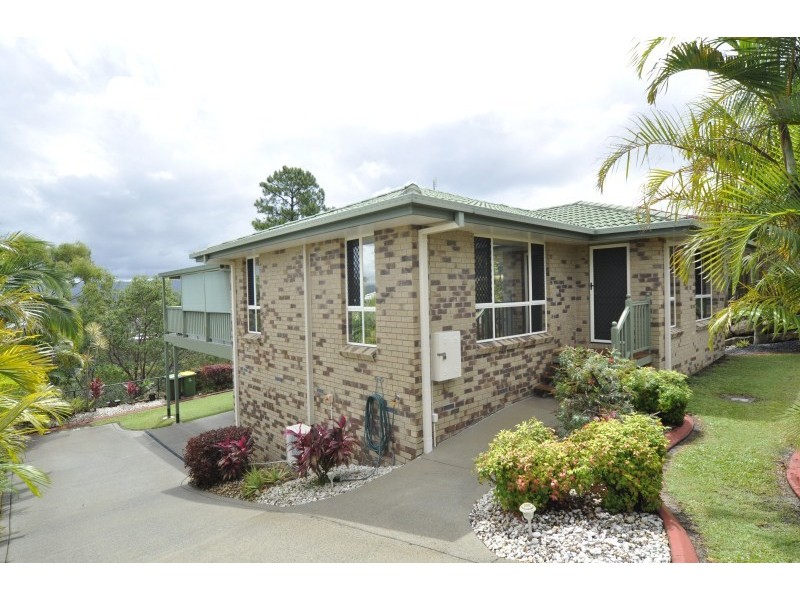 22 Crestridge Crescent, Oxenford QLD 4210