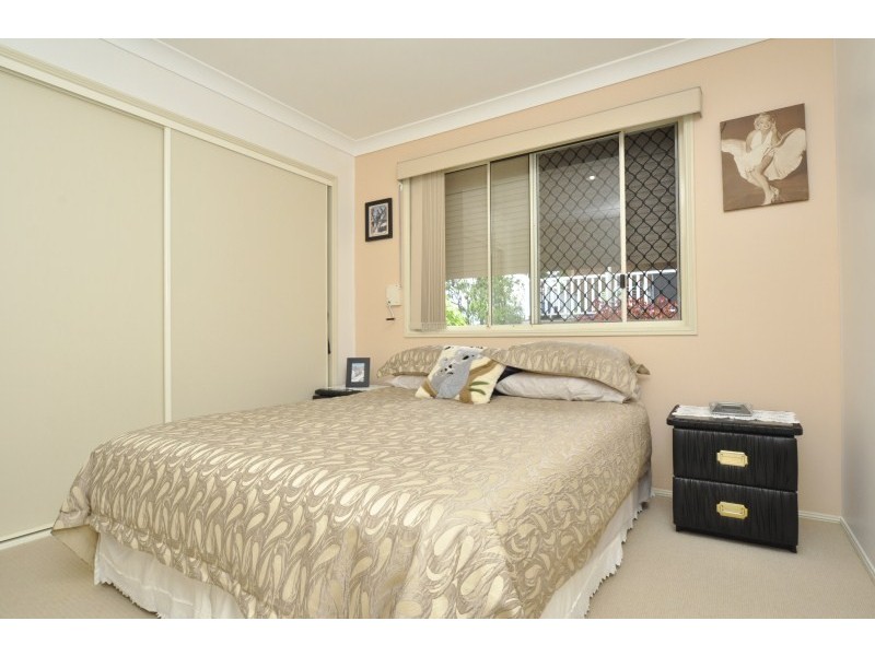 22 Crestridge Crescent, Oxenford QLD 4210