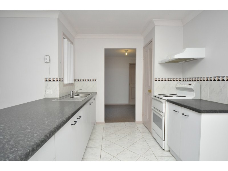 11 Sutton Court, Parkwood QLD 4214