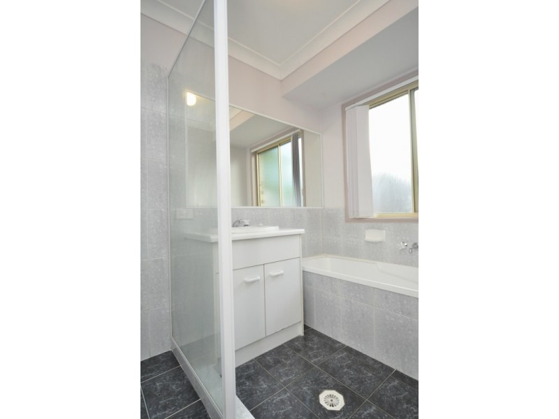 11 Sutton Court, Parkwood QLD 4214