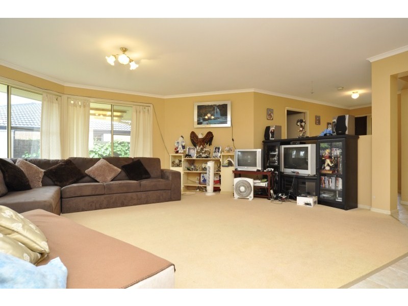 23 Taroona Circuit, Oxenford QLD 4210