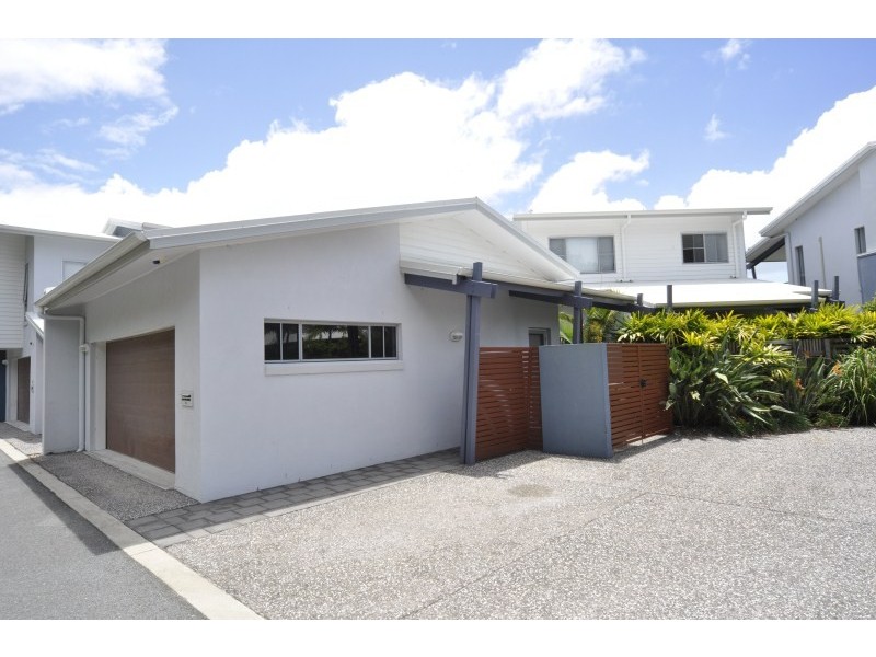 43/181 Lae Drive, Coombabah QLD 4216