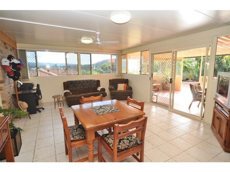 7 Pinehill Drive, Oxenford QLD 4210