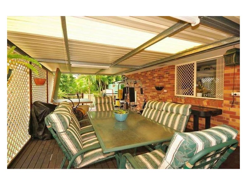 1 Ridge Court, Oxenford QLD 4210