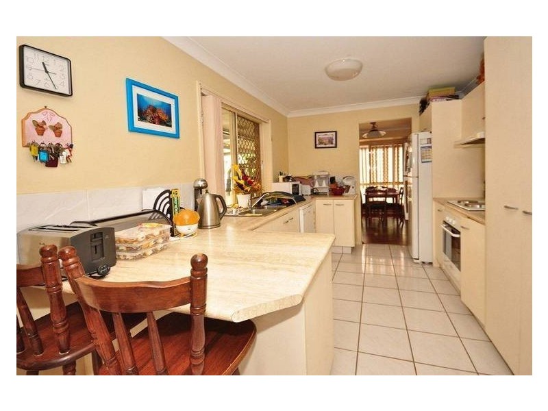 1 Ridge Court, Oxenford QLD 4210