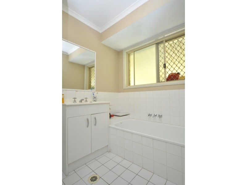 9/8 Hercule Court, Oxenford QLD 4210