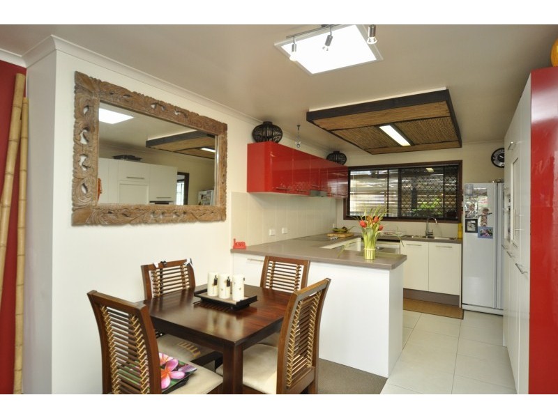 2/22 Stephenson Street, Labrador QLD 4215