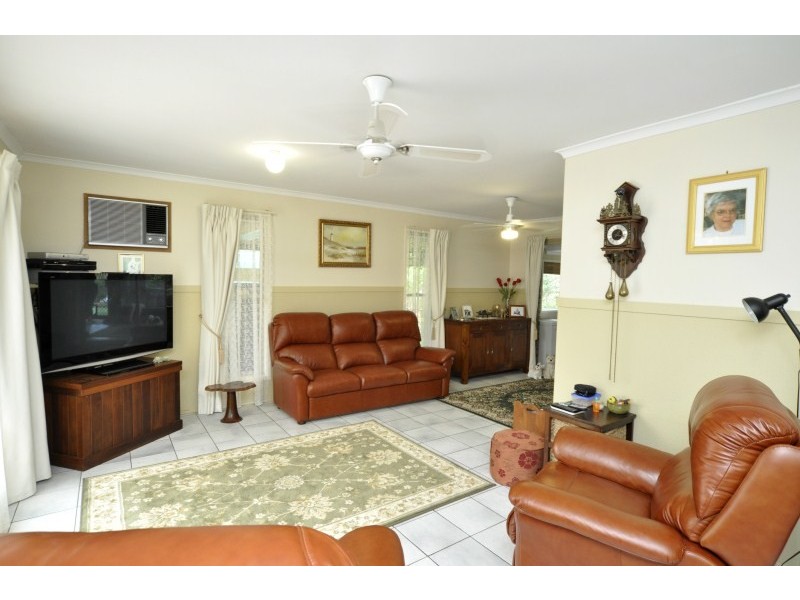 17 Village Way, Oxenford QLD 4210