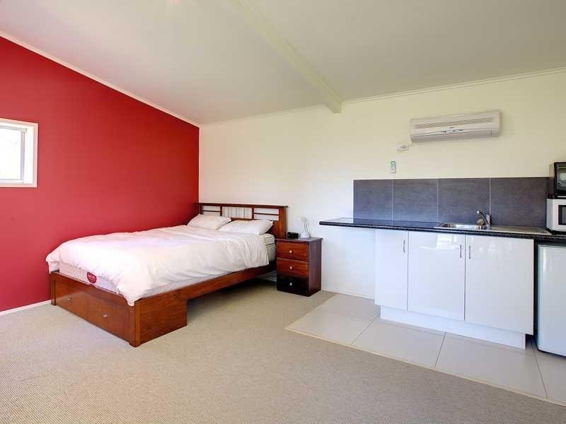 4 Nebo Place, Helensvale QLD 4212