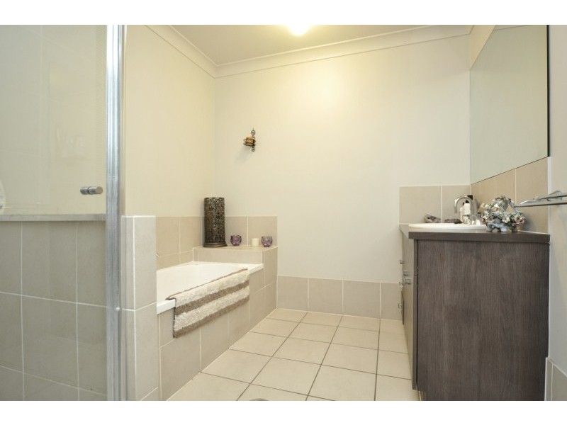 59 Cobb & Co Drive, Oxenford QLD 4210
