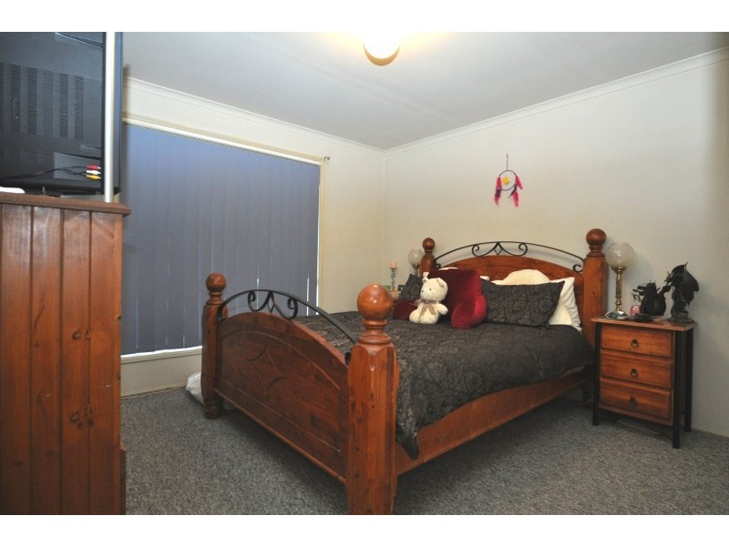 2/6 Camera Court, Oxenford QLD 4210