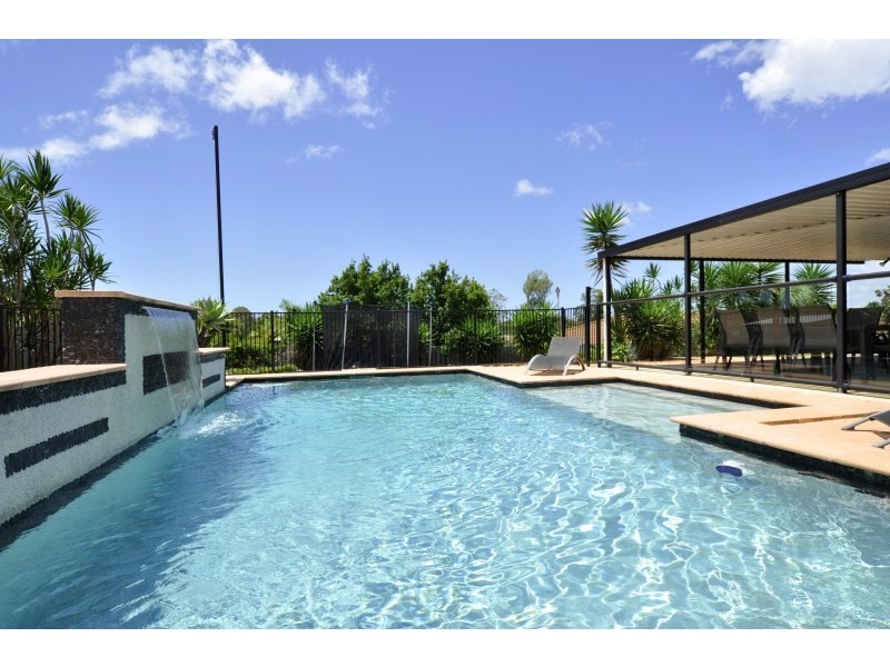 11 Glendale Place, Helensvale QLD 4212