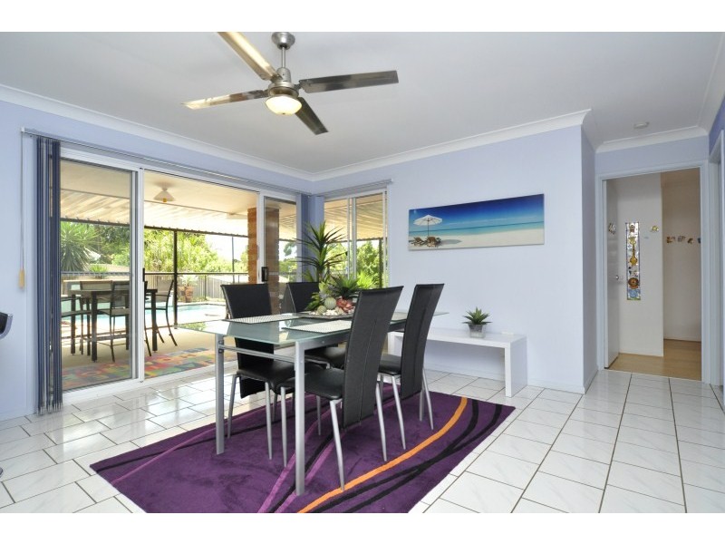 11 Glendale Place, Helensvale QLD 4212