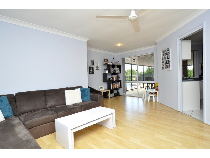 11 Glendale Place, Helensvale QLD 4212