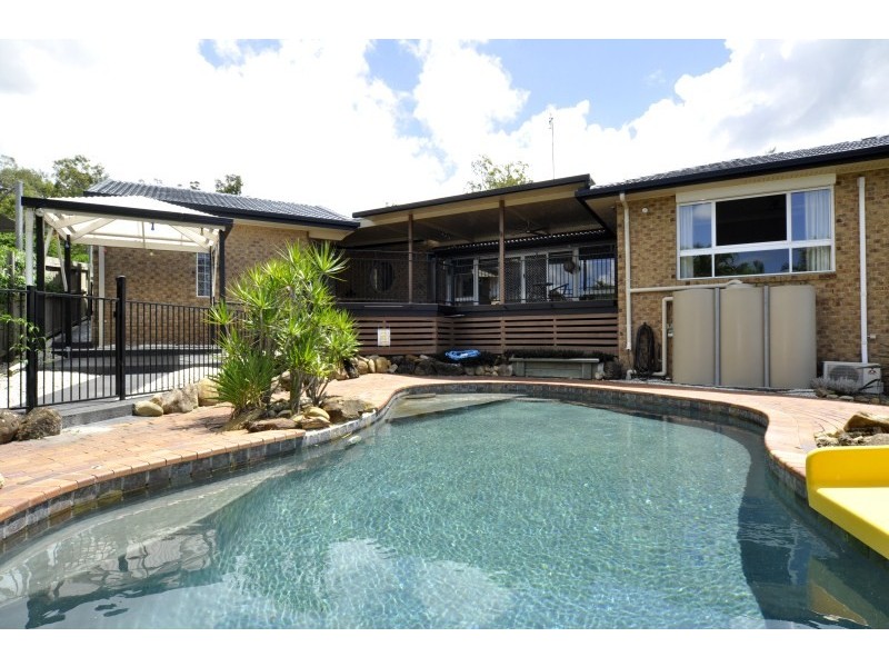 9 Wittenoom Court, Helensvale QLD 4212
