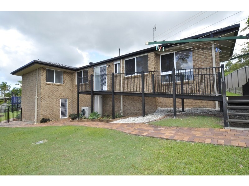 9 Wittenoom Court, Helensvale QLD 4212