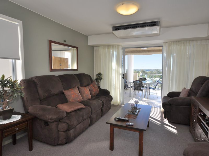 2501/111 Lindfield Road, Helensvale QLD 4212