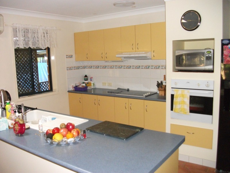 12 Matzia Avenue, Pacific Pines QLD 4211