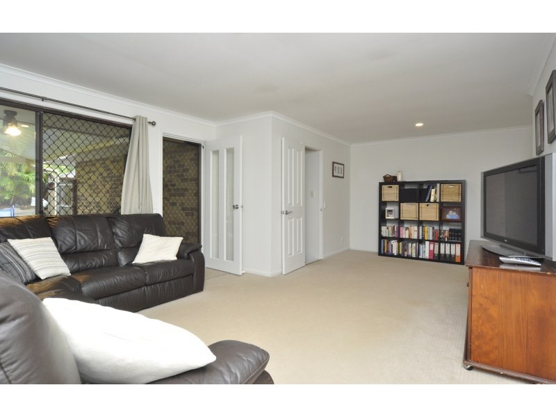 1/4 Paramount Place, Oxenford QLD 4210