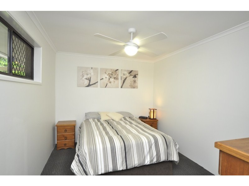 1/4 Paramount Place, Oxenford QLD 4210