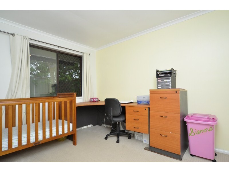 1/4 Paramount Place, Oxenford QLD 4210
