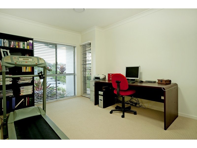 27 Scenic Crescent, Coomera QLD 4209