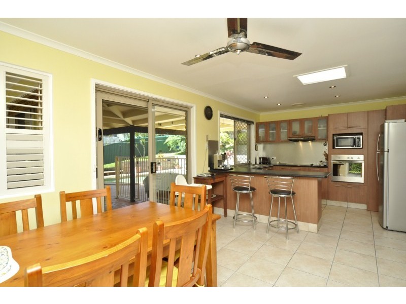 19 Lismore Drive, Helensvale QLD 4212