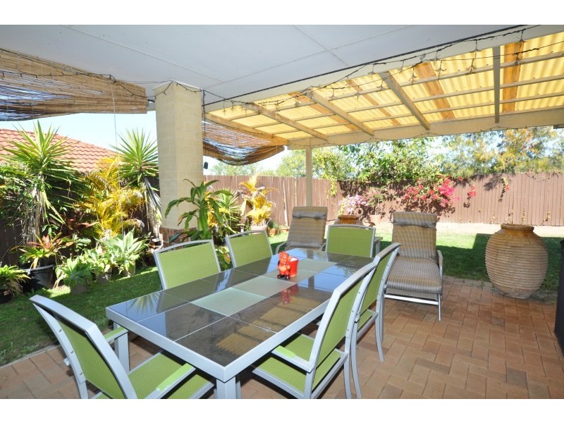 95 Lindfield Road, Helensvale QLD 4212