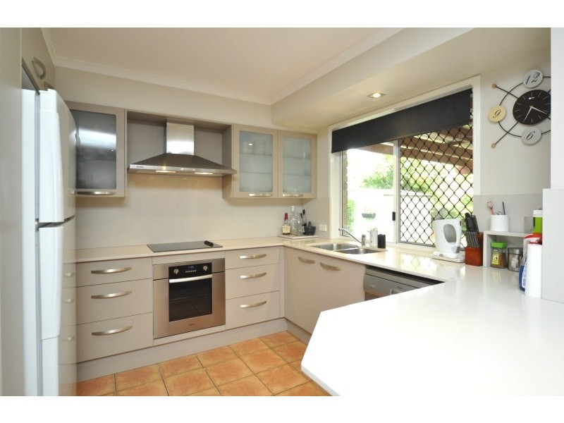 13 Broadway Drive, Oxenford QLD 4210